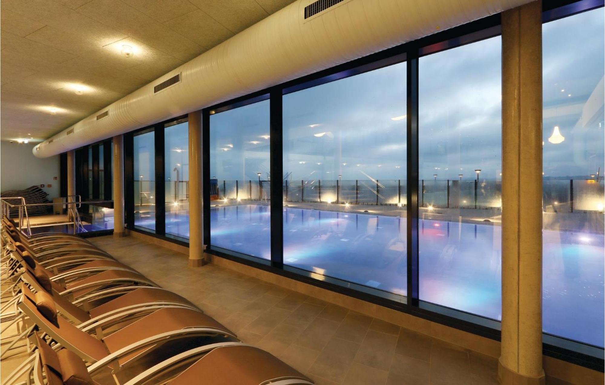 Amazing Apartment In Luebeck Travemuende With Wifi Luaran gambar