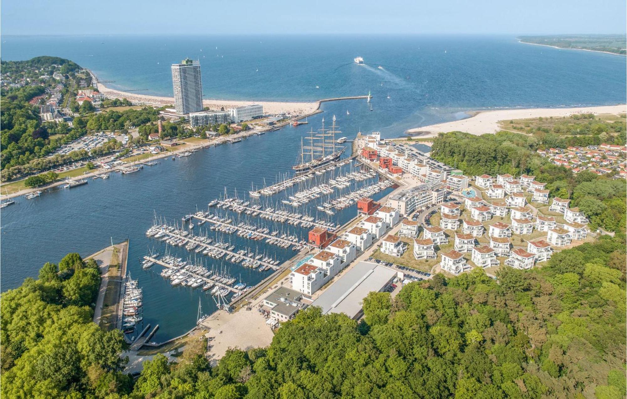 Amazing Apartment In Luebeck Travemuende With Wifi Luaran gambar
