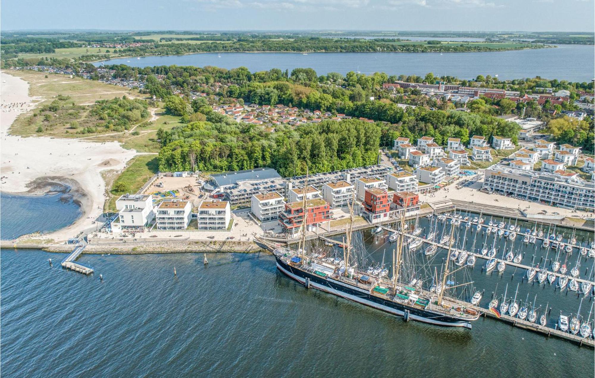Amazing Apartment In Luebeck Travemuende With Wifi Luaran gambar